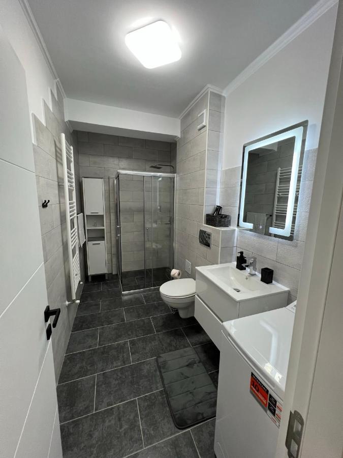 Arini Cozy Corner Apartment Selimbar Exterior photo